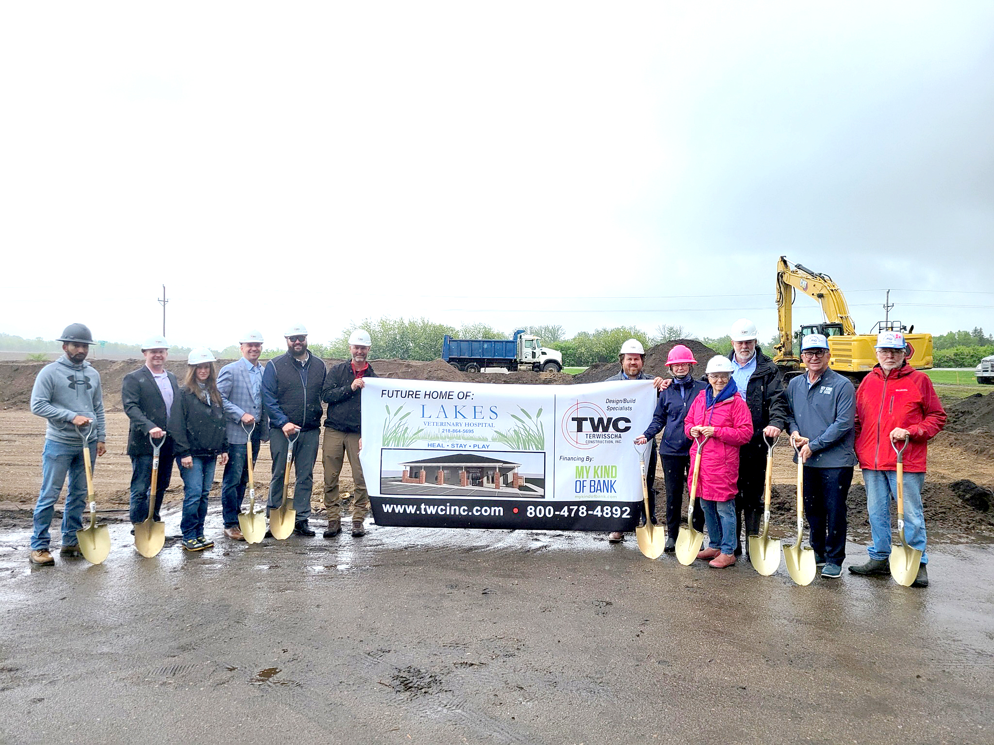 Lakes Vet Hospital Breaks Ground For New Clinic